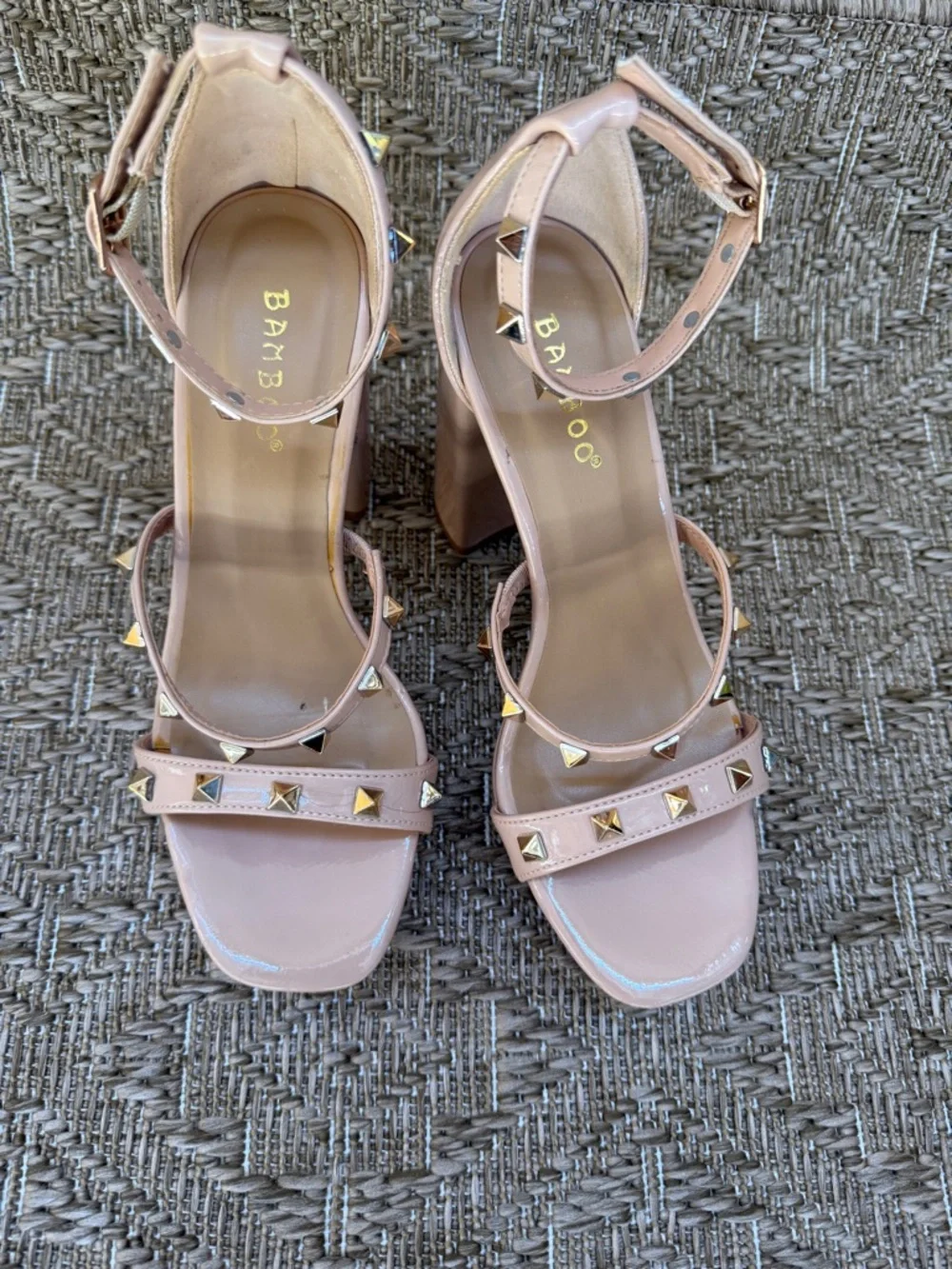 block heeled